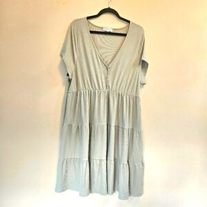 Planet Gold Plus Dress Women Size 3X Sage Green V-Neck Tiered Dress V-neck Tiers
